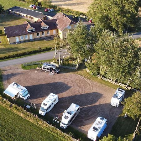 Bjoerkaengs Vandrarhem Tvaaker Exterior photo